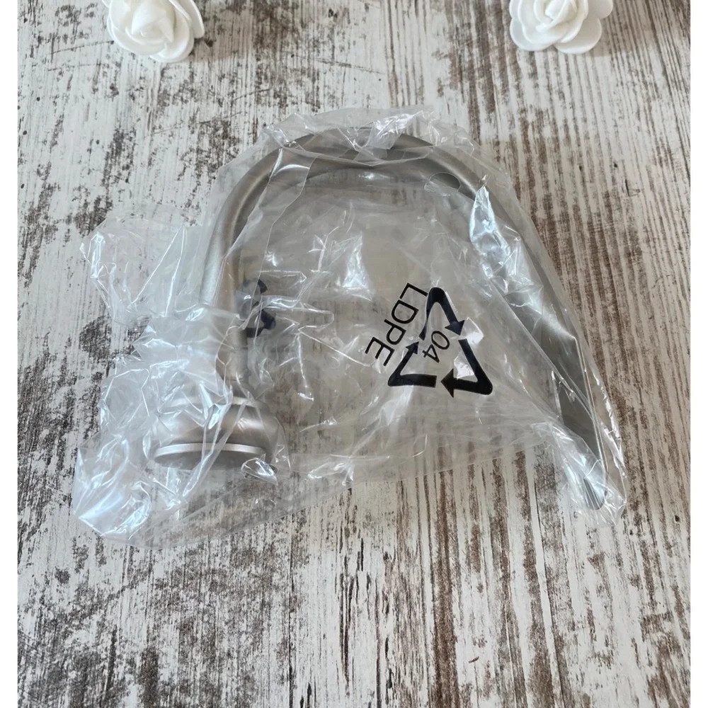 Brand new Amazon Basics curtain holdback set